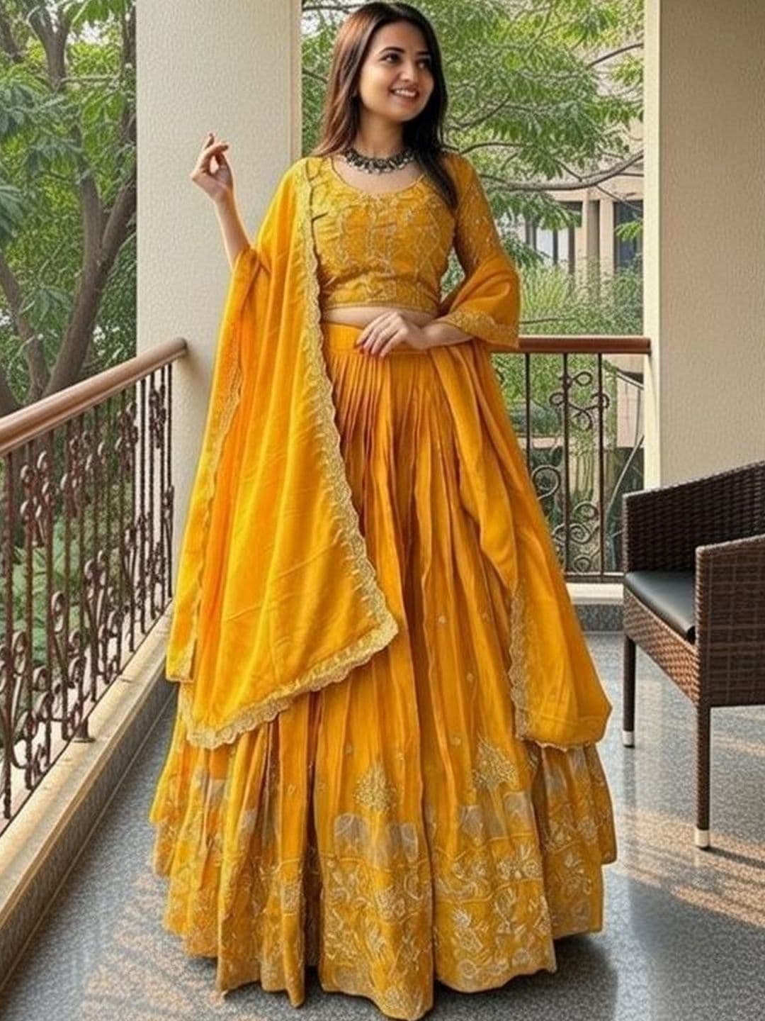 Closin Embroidered Thread Work Ready to Wear Lehenga & Unstitched Blouse With Dupatta - view 1