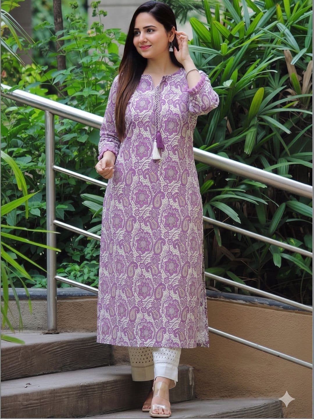 Sa Rasa Women Floral Printed Kurta - view 1