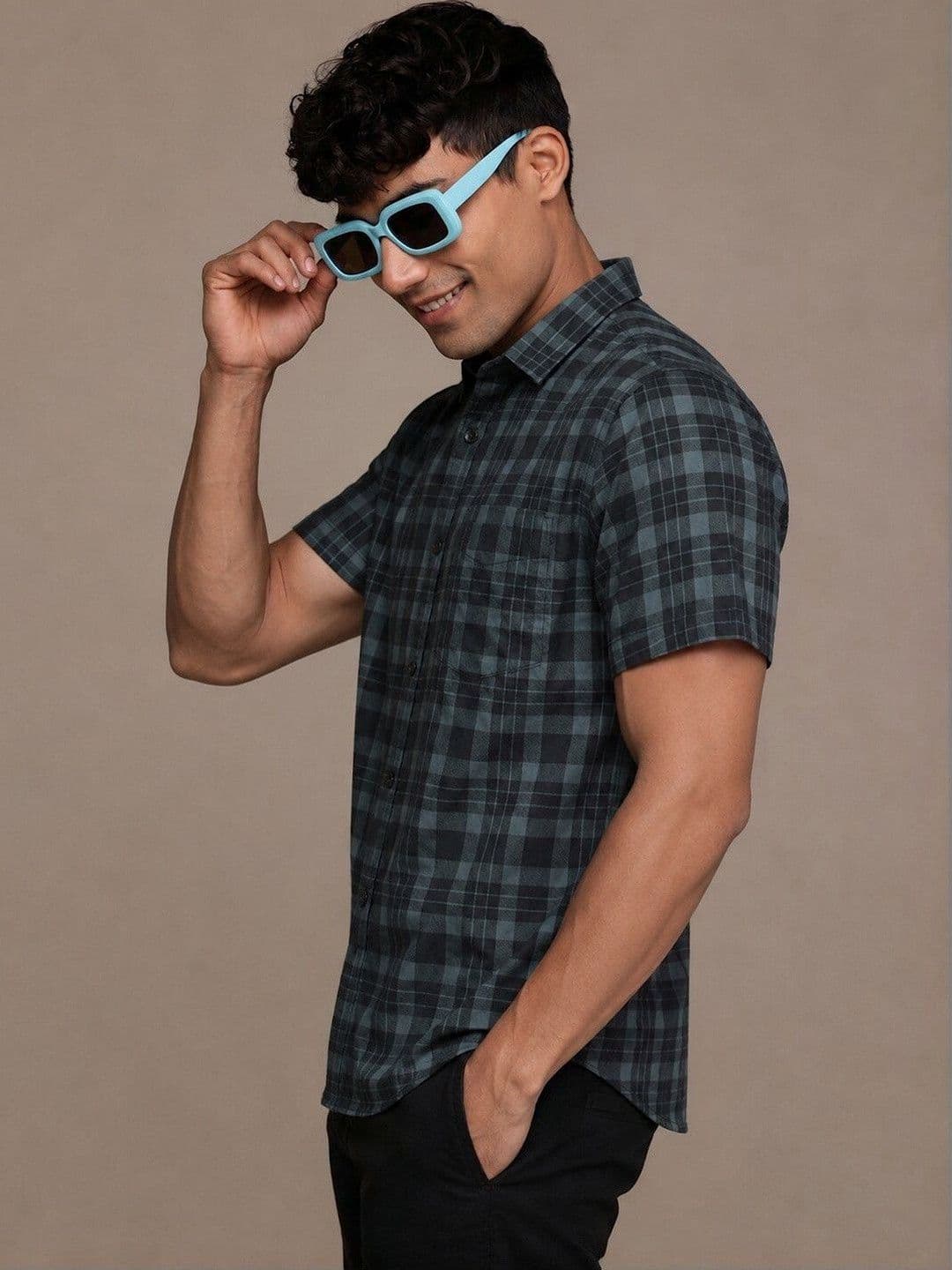 Roadster Men Classic Checked Casual Shirt - view 1
