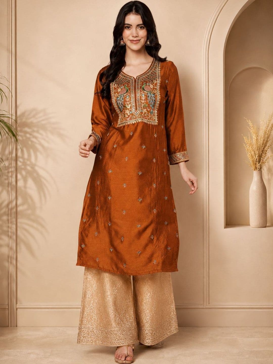 rarethread Women Ethnic Motifs Embroidered Thread Work Kurta - view 1