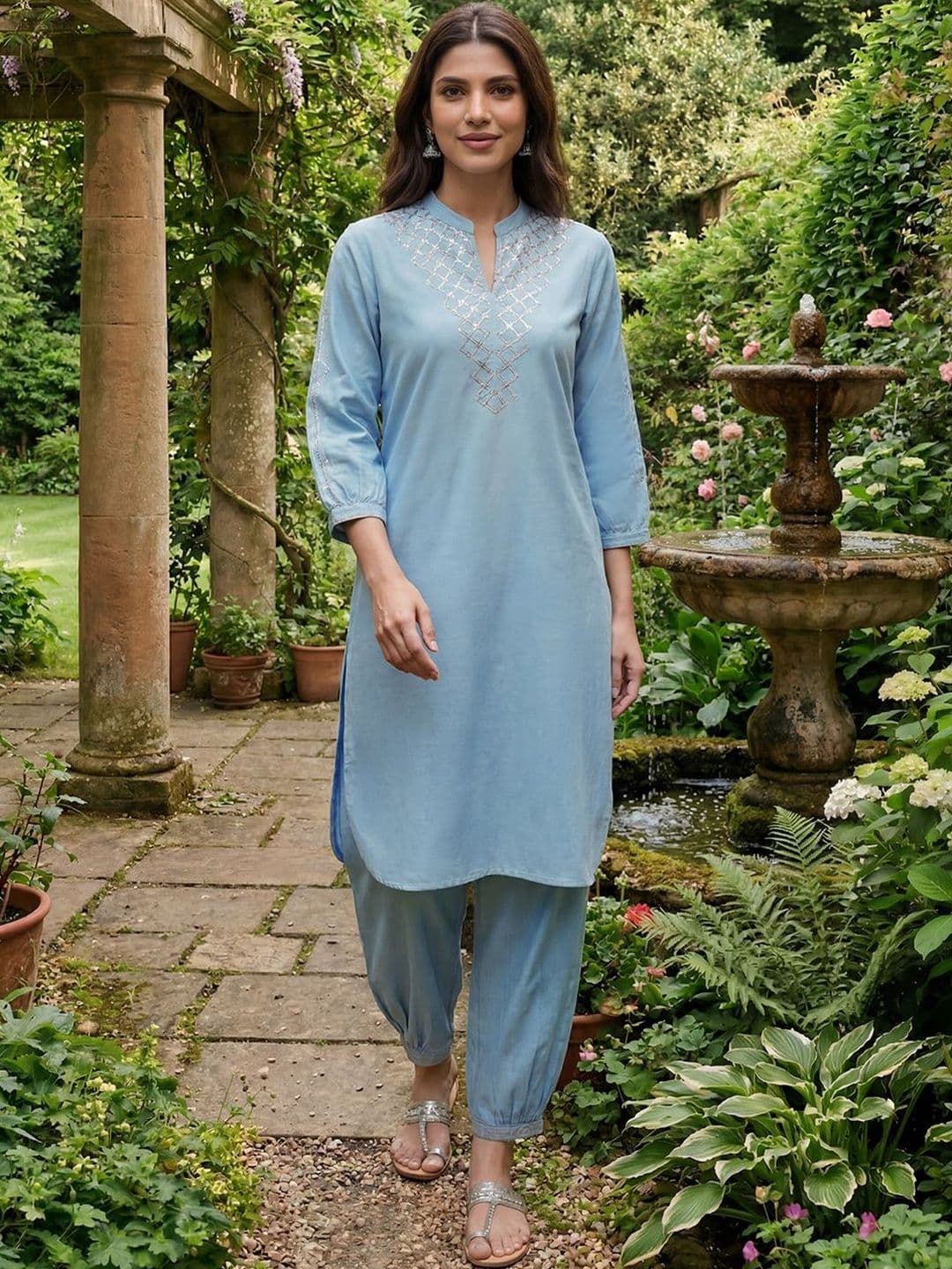Lakshita Women Embroidered Regular Kurta Set - view 1