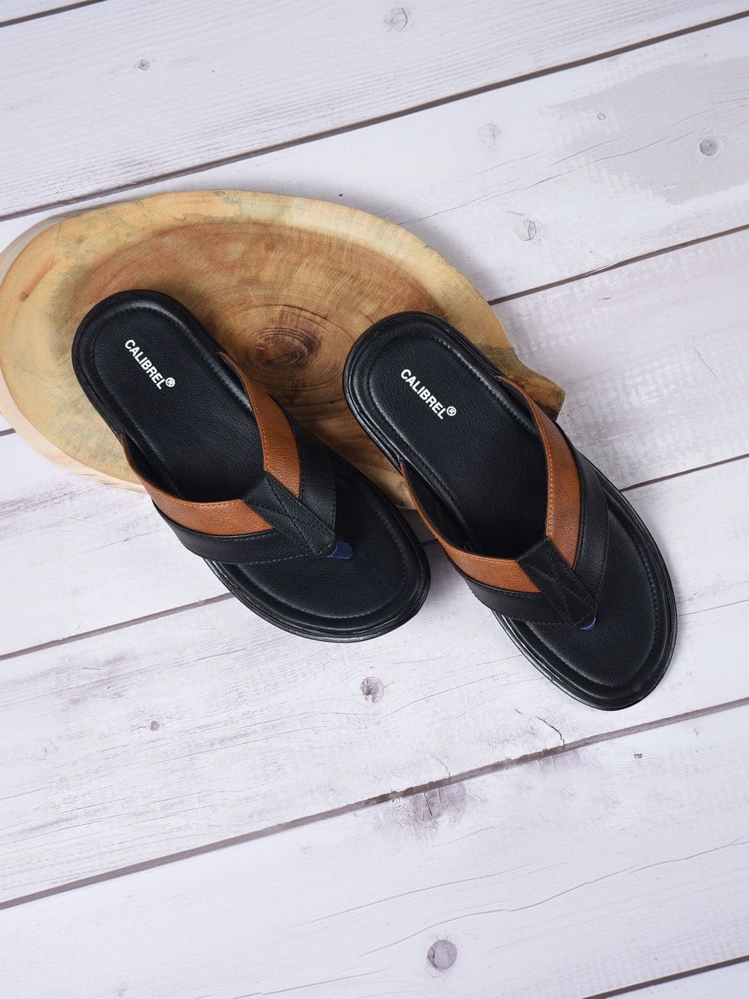 CALIBREL Men Colourblocked Thong Flip-Flops - view 1