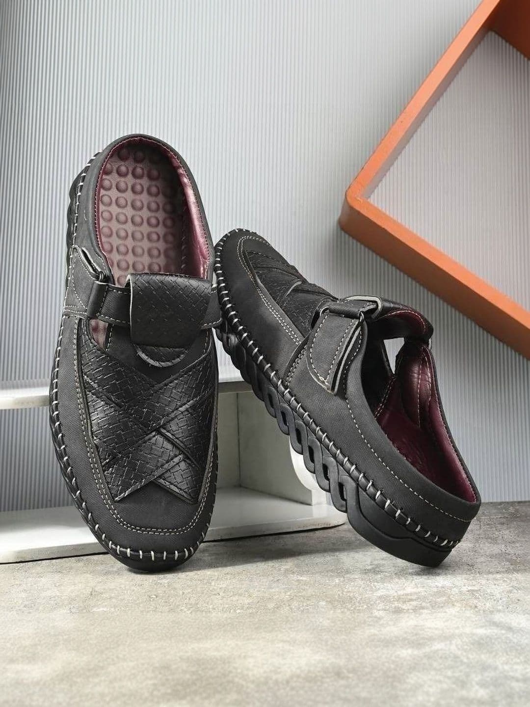 LORENCE FASHION HUB Men Fisherman Sandals - view 1