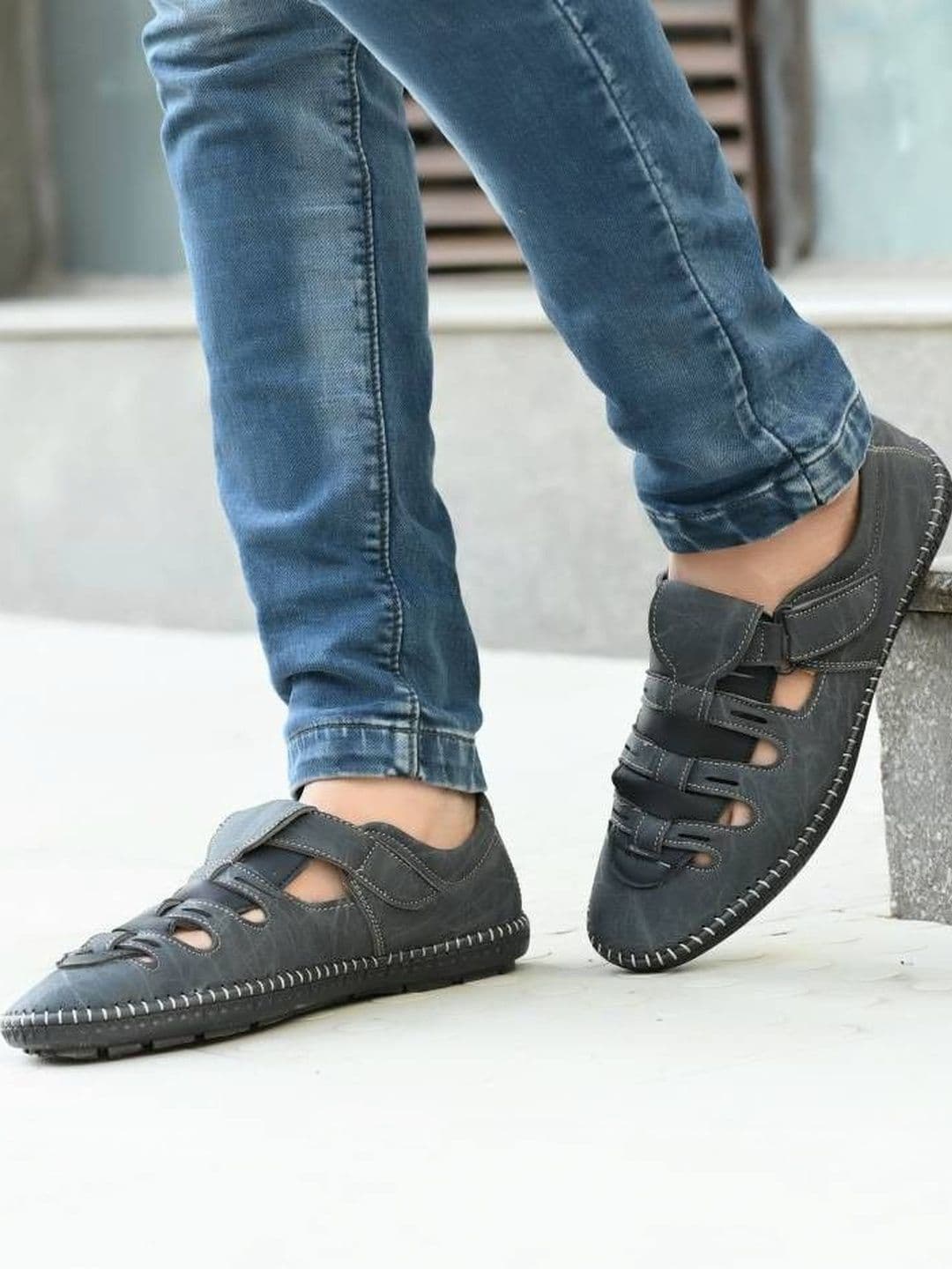 LORENCE FASHION HUB Men Fisherman Sandals - view 1