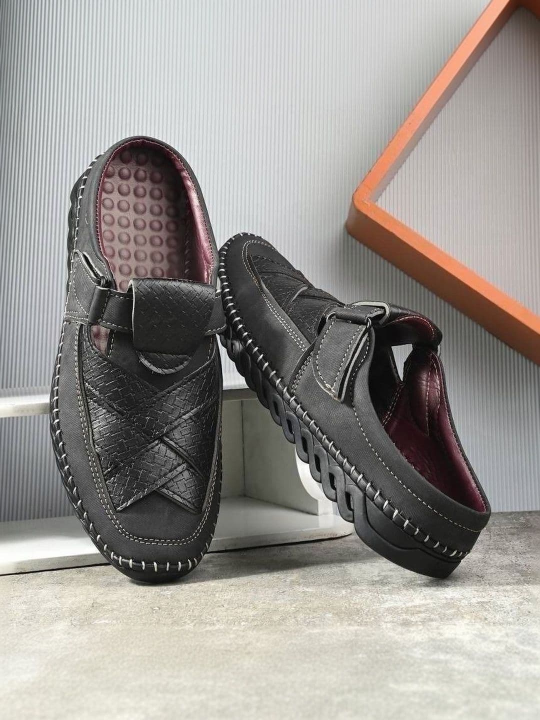 LORENCE FASHION HUB Men Fisherman Sandals - view 1