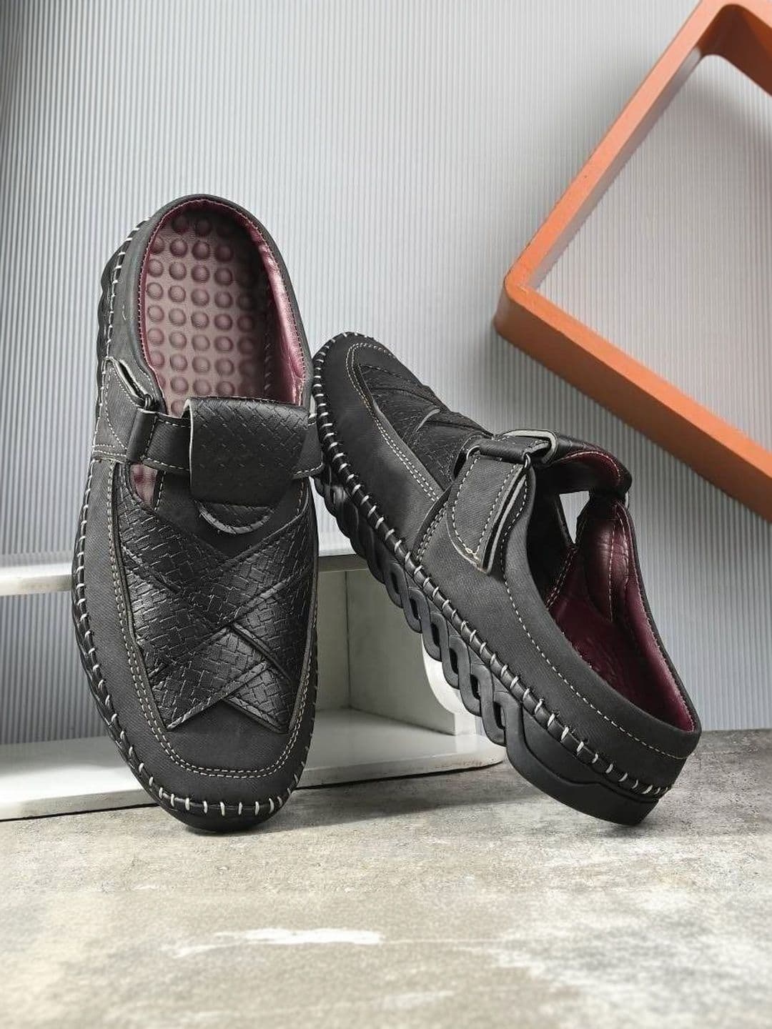 LORENCE FASHION HUB Men Fisherman Sandals - view 1