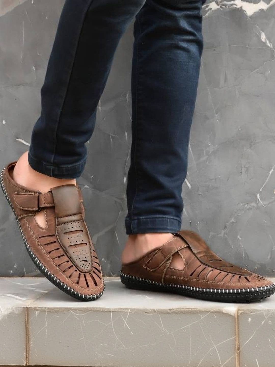 LORENCE FASHION HUB Men Fisherman Sandals - view 1