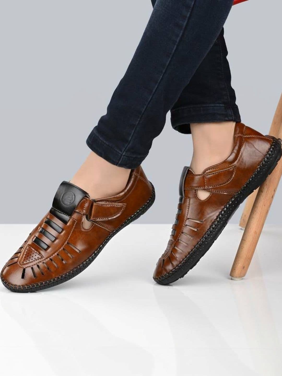 LORENCE FASHION HUB Men Fisherman Sandals - view 1