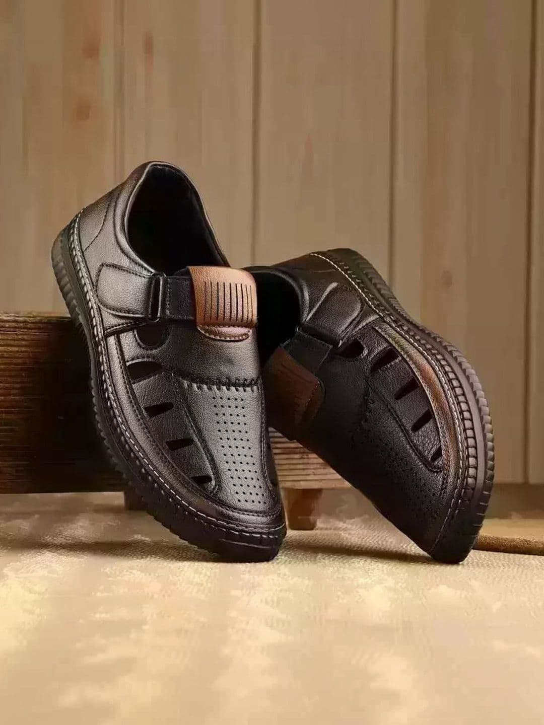 MEN'S AVENUE Men Shoe-Style Sandals - view 1
