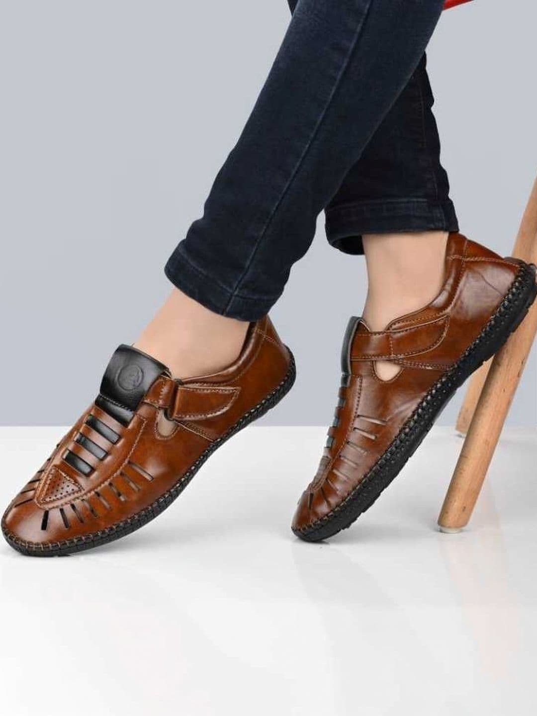 LORENCE FASHION HUB Men Fisherman Sandals - view 1