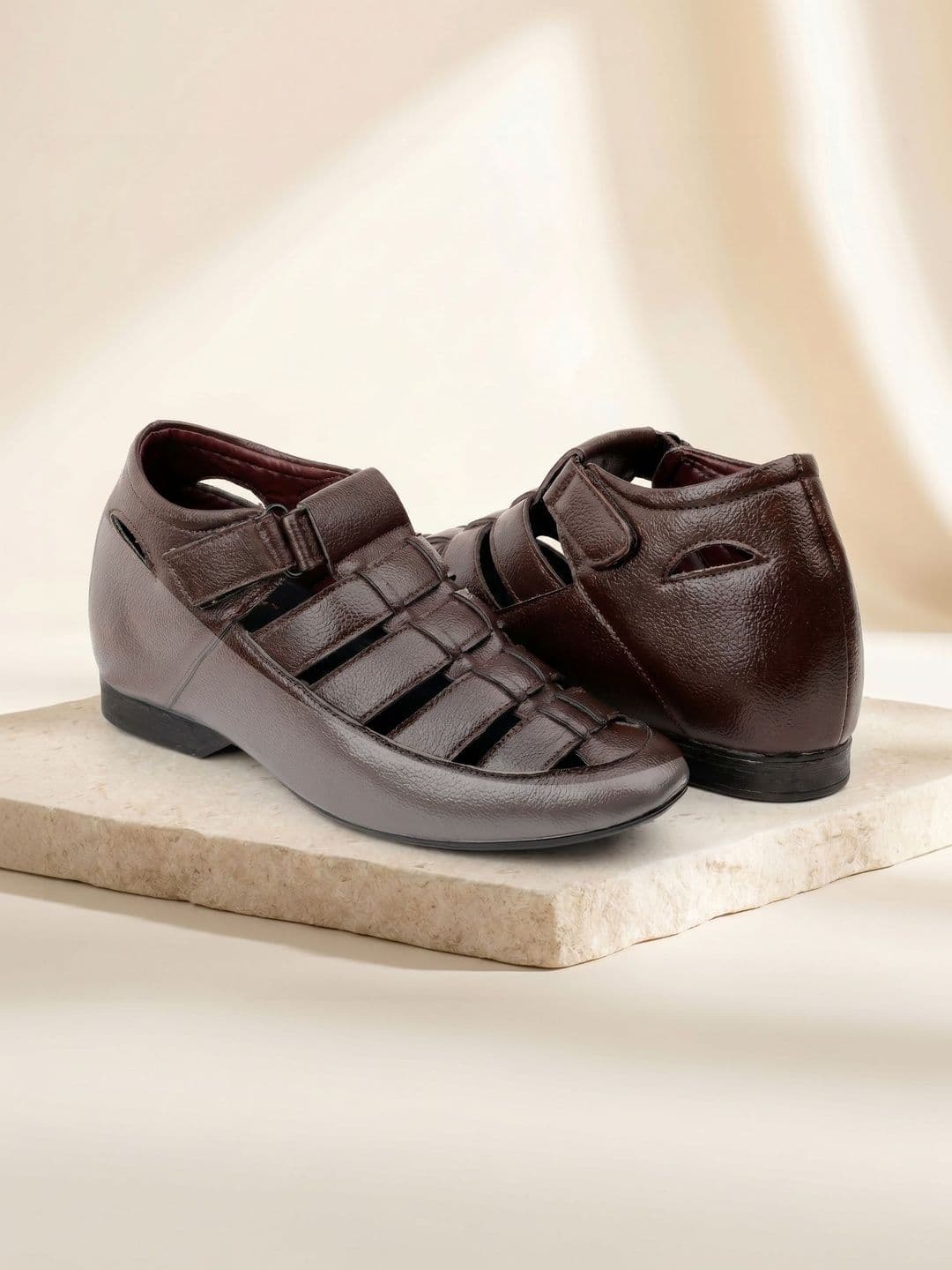 yuvrato baxi Men Fisherman Sandals - view 1