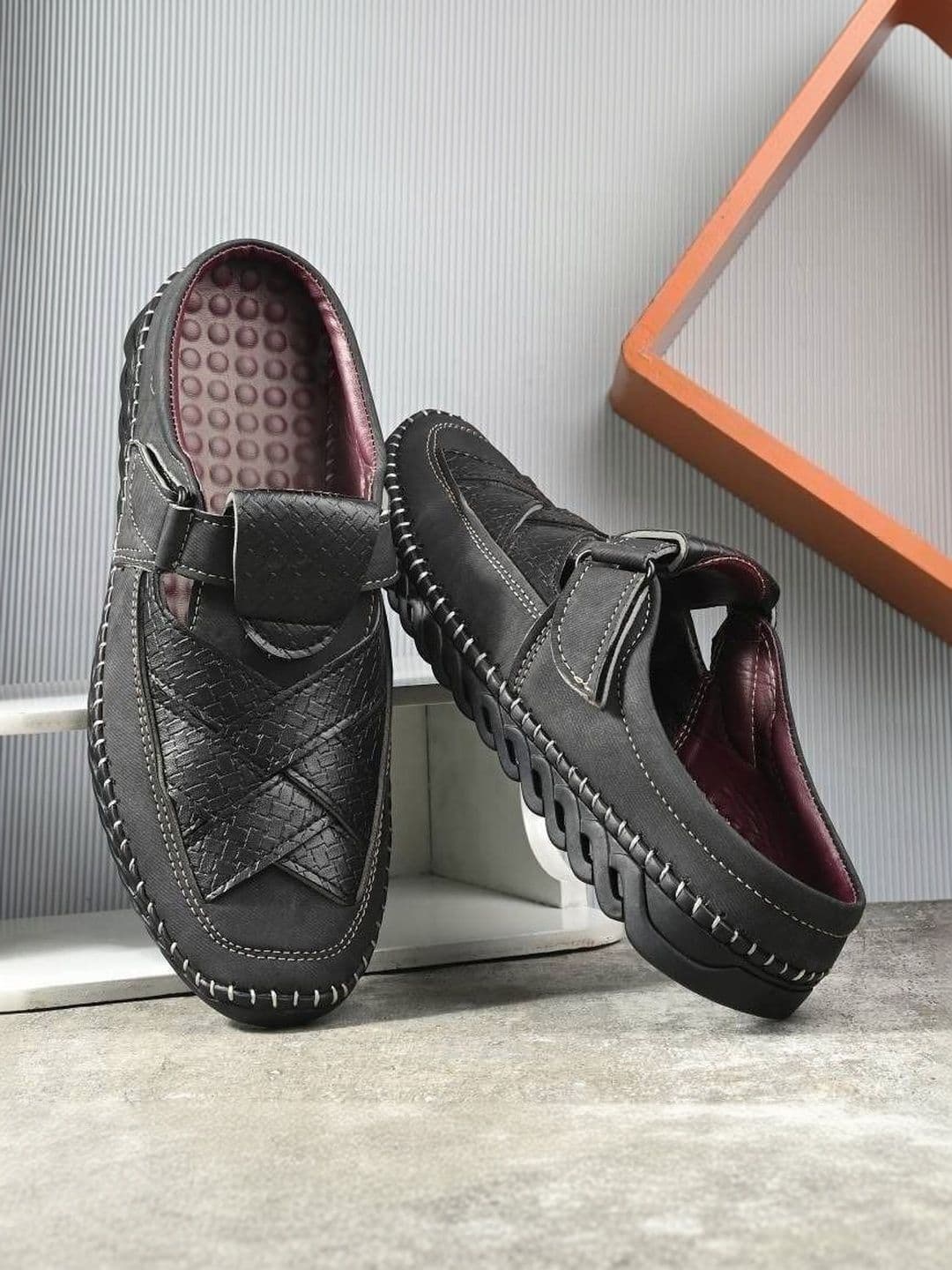 MEN'S AVENUE Men Shoe-Style Sandals - view 1