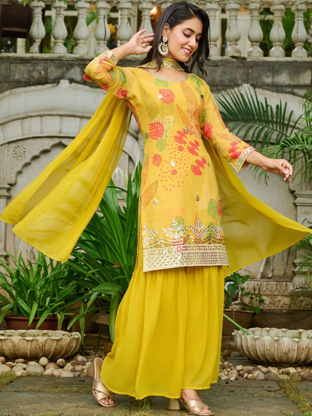 Sangria Women Floral Printed Regular Sequinned Kurta with Sharara & With Dupatta - view 1