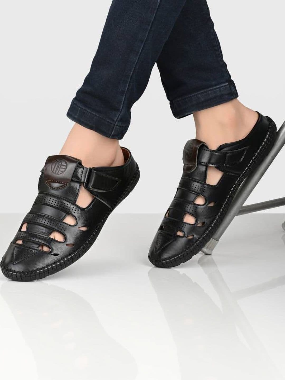 LORENCE FASHION HUB Men Fisherman Sandals - view 1