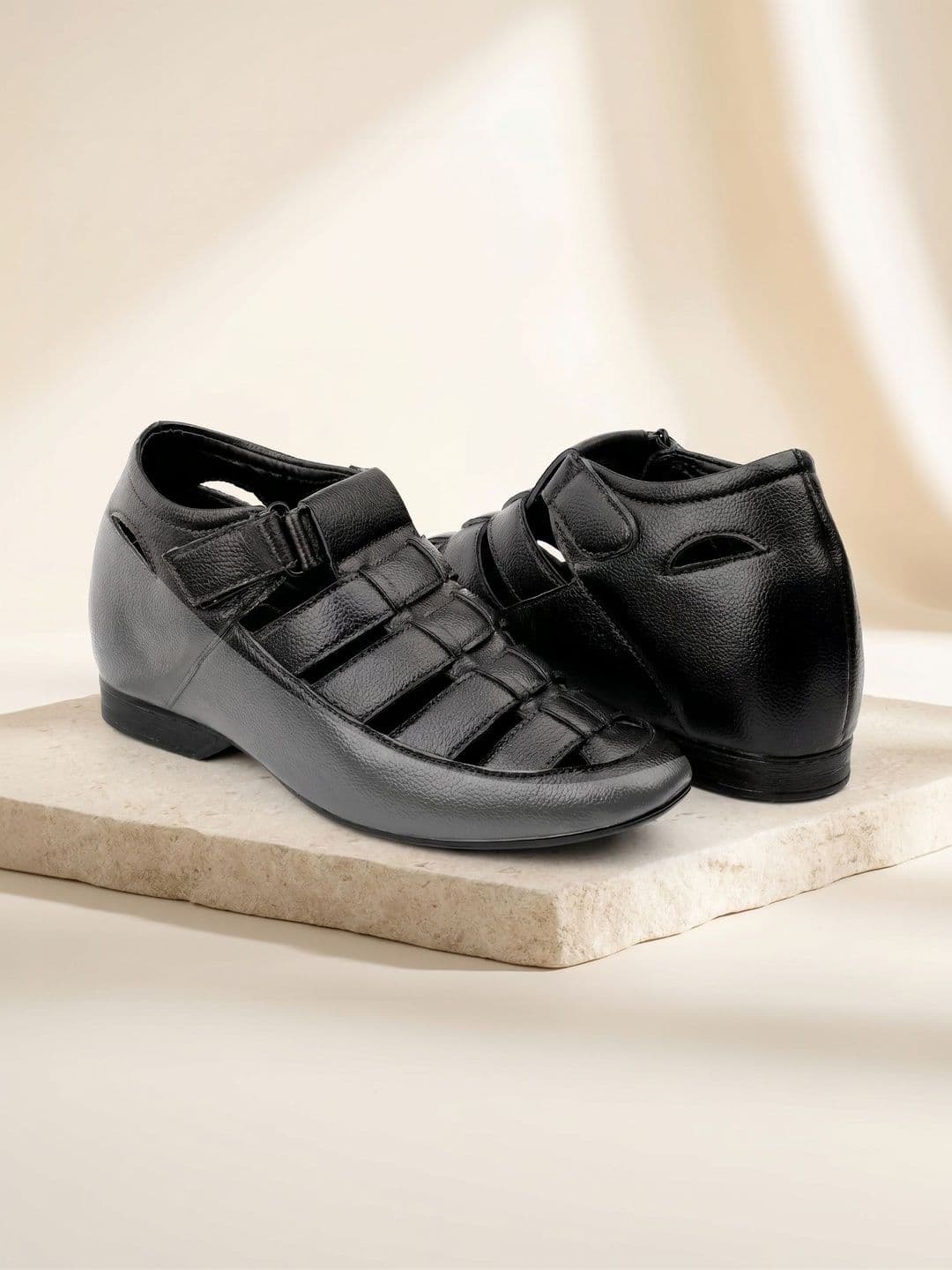 yuvrato baxi Men Fisherman Sandals - view 1