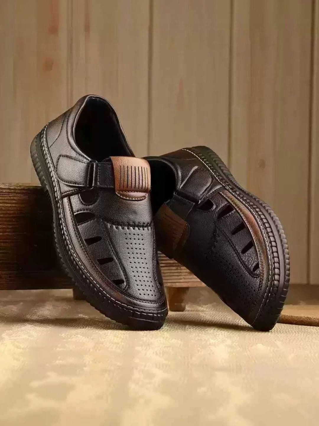MEN'S AVENUE Men Fisherman Sandals - view 1