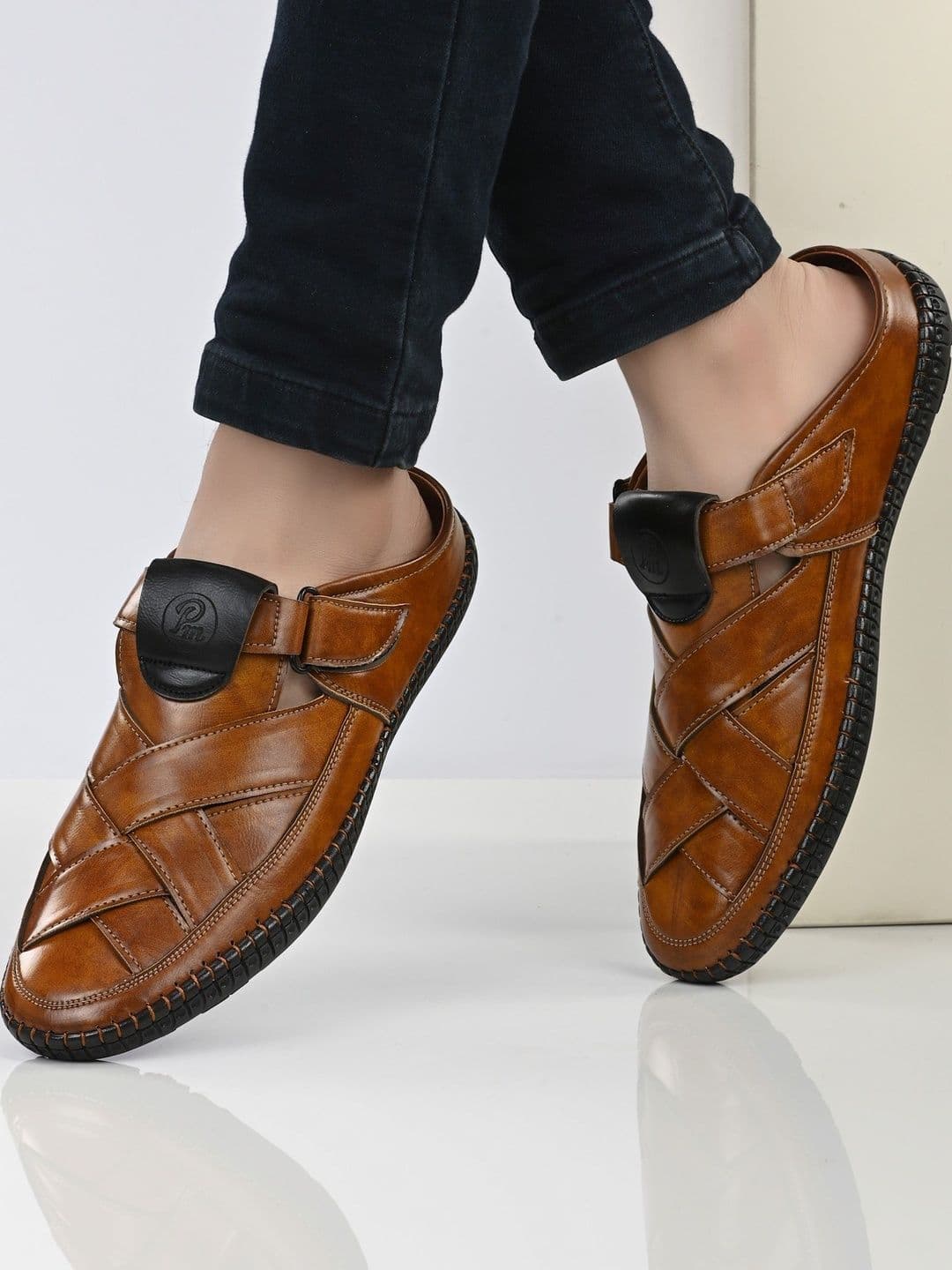 LORENCE FASHION HUB Men Fisherman Sandals - view 1