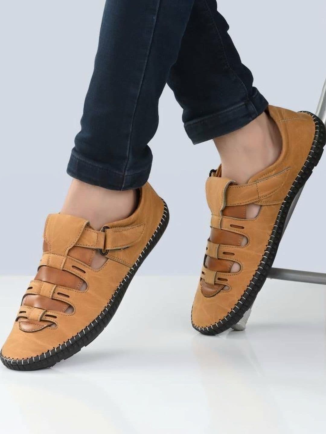 LORENCE FASHION HUB Men Fisherman Sandals - view 1