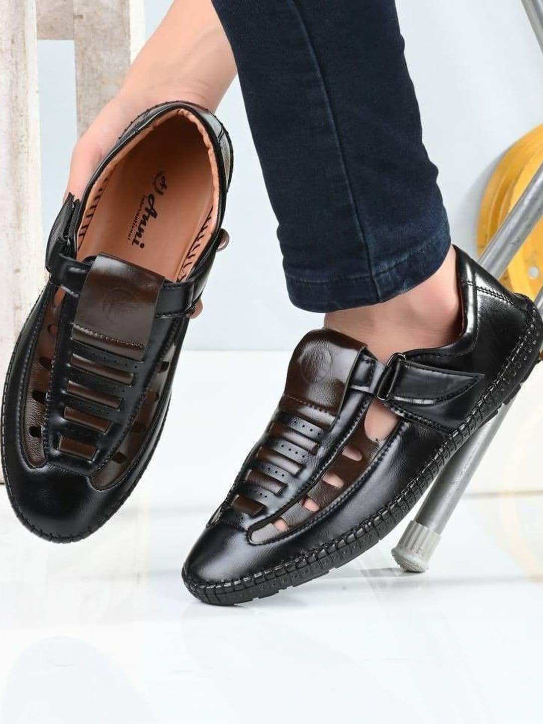 LORENCE FASHION HUB Men Fisherman Sandals - view 1
