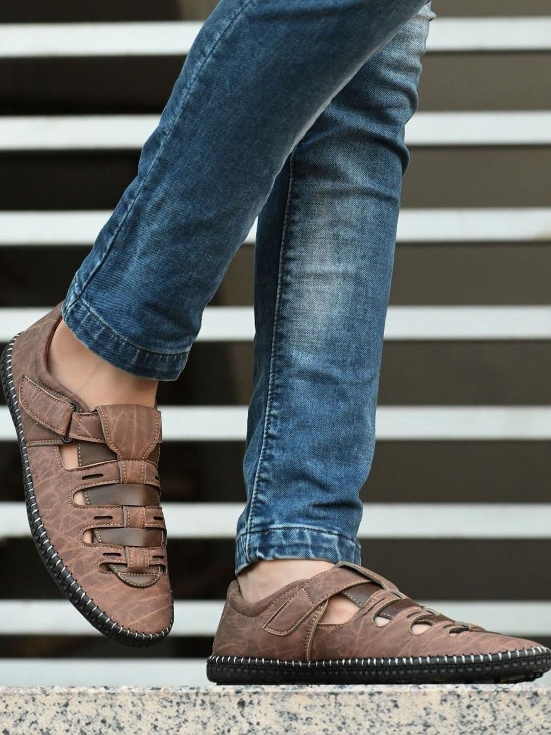 LORENCE FASHION HUB Men Fisherman Sandals - view 1