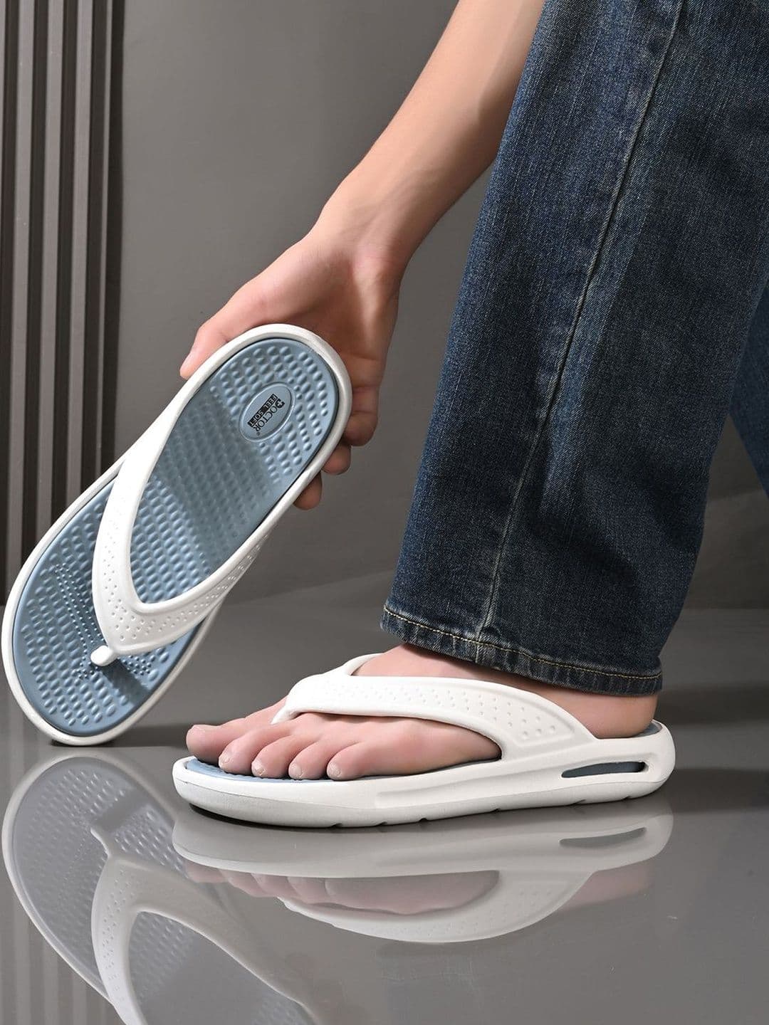 DOCTOR FEEL SOFT Men Thong Flip-Flops - view 1