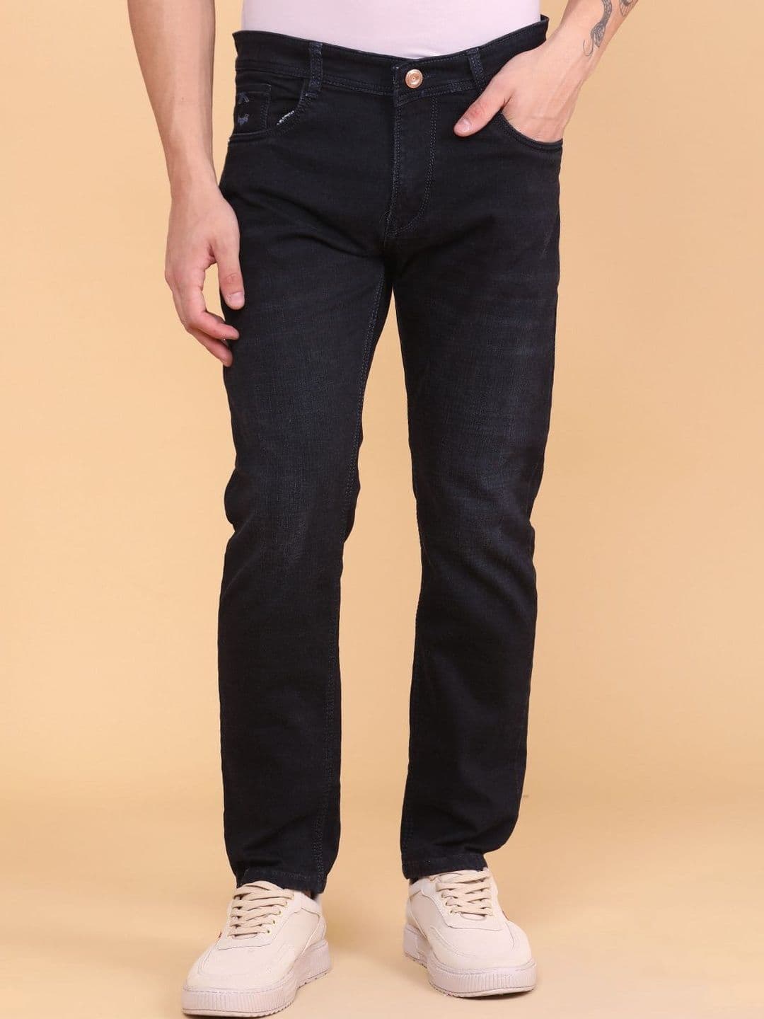V-Mart Men Slim Fit Mid-Rise Light Fade Jeans