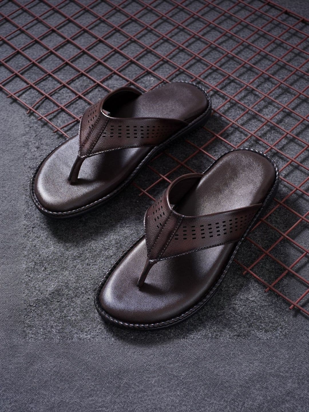 BANYY Men Thong Flip-Flops - view 1
