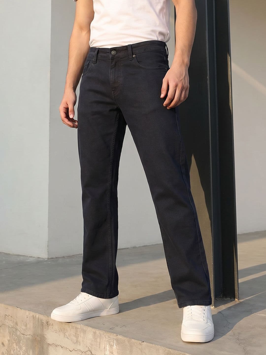 The Roadster Life Co. Men Straight Fit Stretchable Jeans - view 1