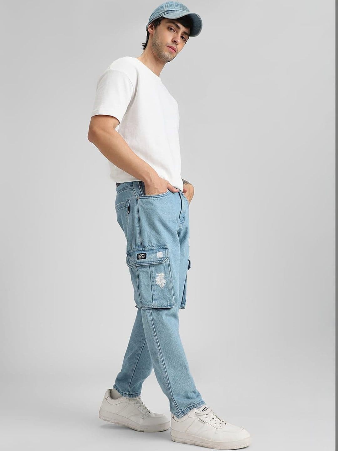 Klub Fox Men Faded Straight Fit Denim Cargos Jeans - view 1