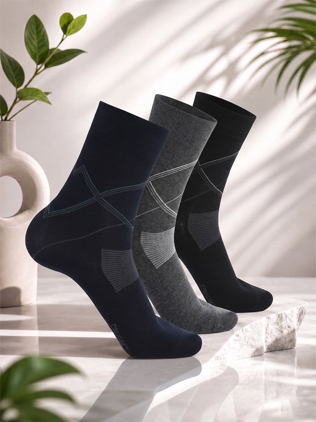 CRUSSET Men Pack of 3 Men Assorted Patterned Calf Length Formal Socks - view 1