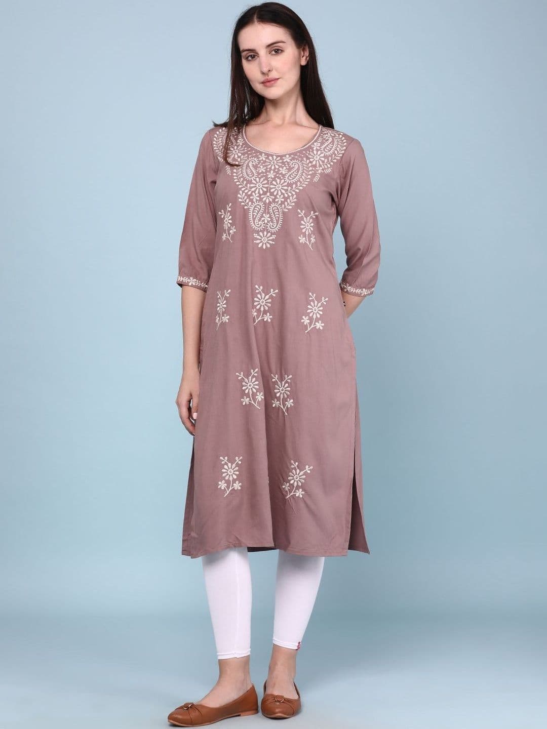 V-Mart Women Floral Embroidered Thread Work Kurta - view 1