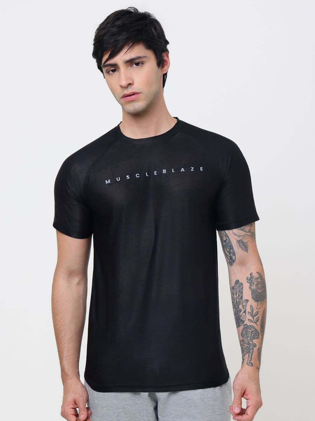 MuscleBlaze Unisex Brand Logo Printed Round Neck Compression T-shirt