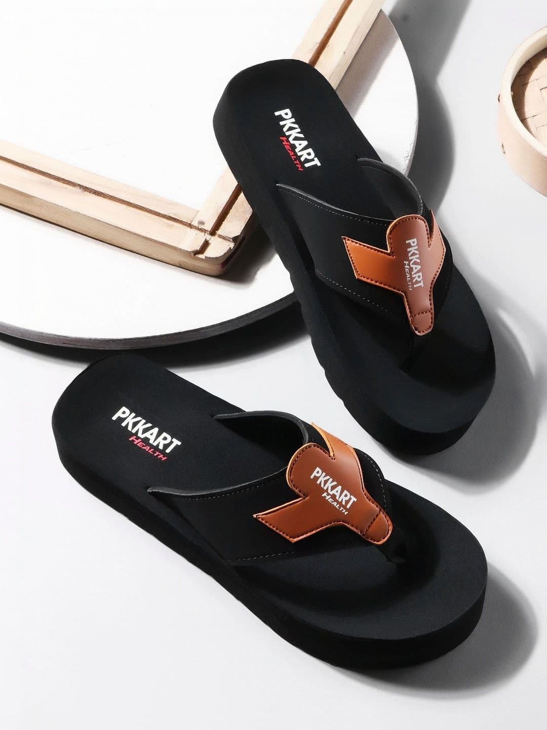 PKKART Men Thong Flip-Flops - view 1