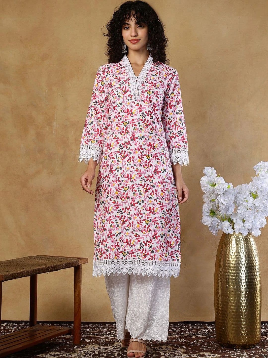 KALINI Women Floral Printed Floral Kurta - view 1