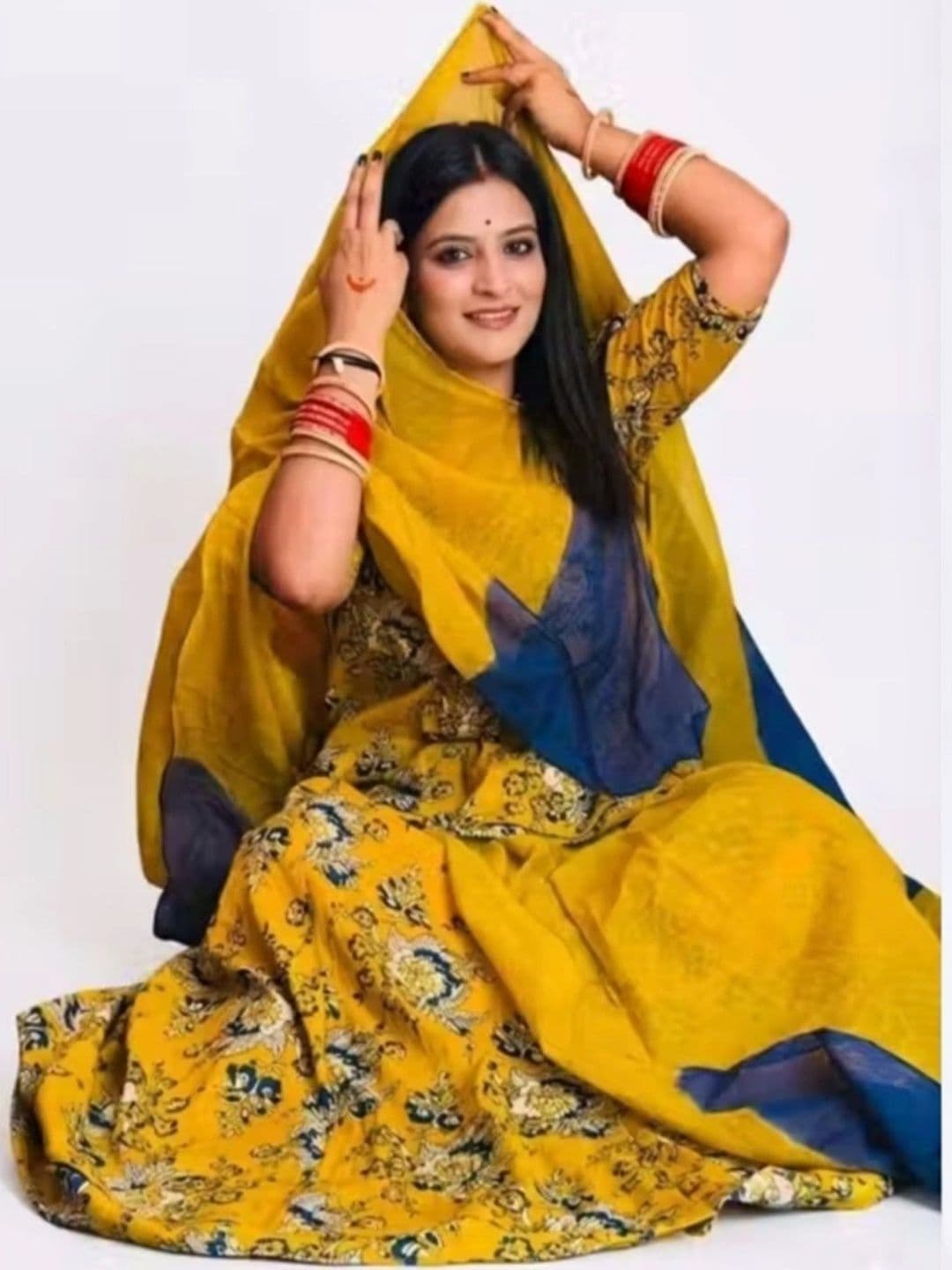 Himani Export Printed Unstitched Lehenga & Blouse With Dupatta - view 1