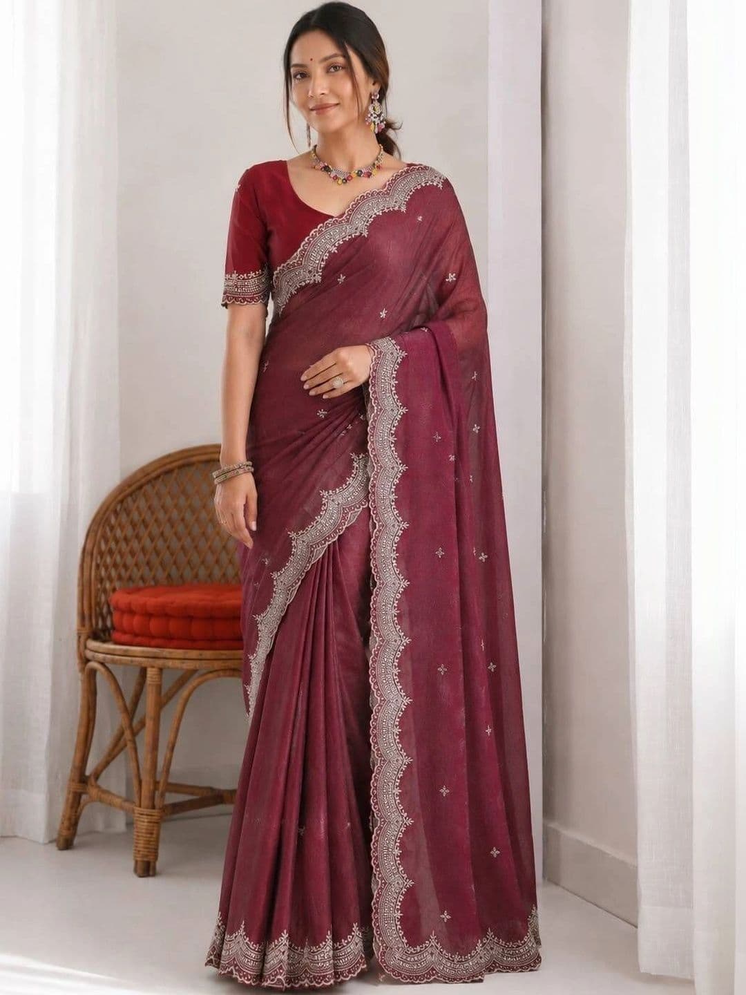 LabelVASTRA Ethnic Motifs Embroidered Poly Georgette Saree - view 1