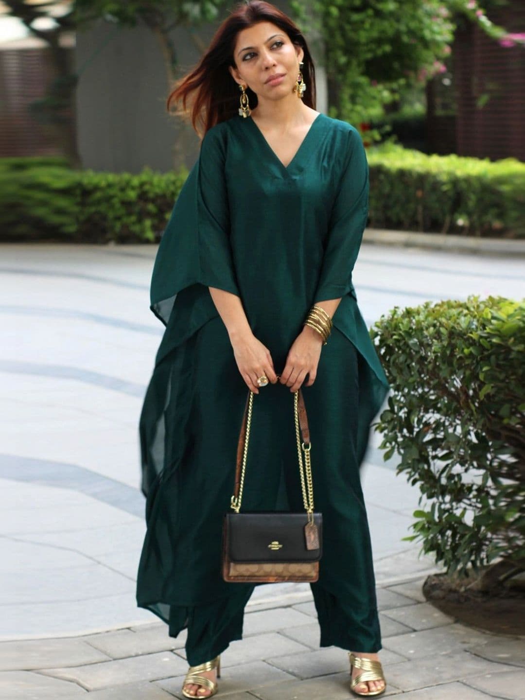 GoSriKi Women Regular Kurta with Trousers - view 1