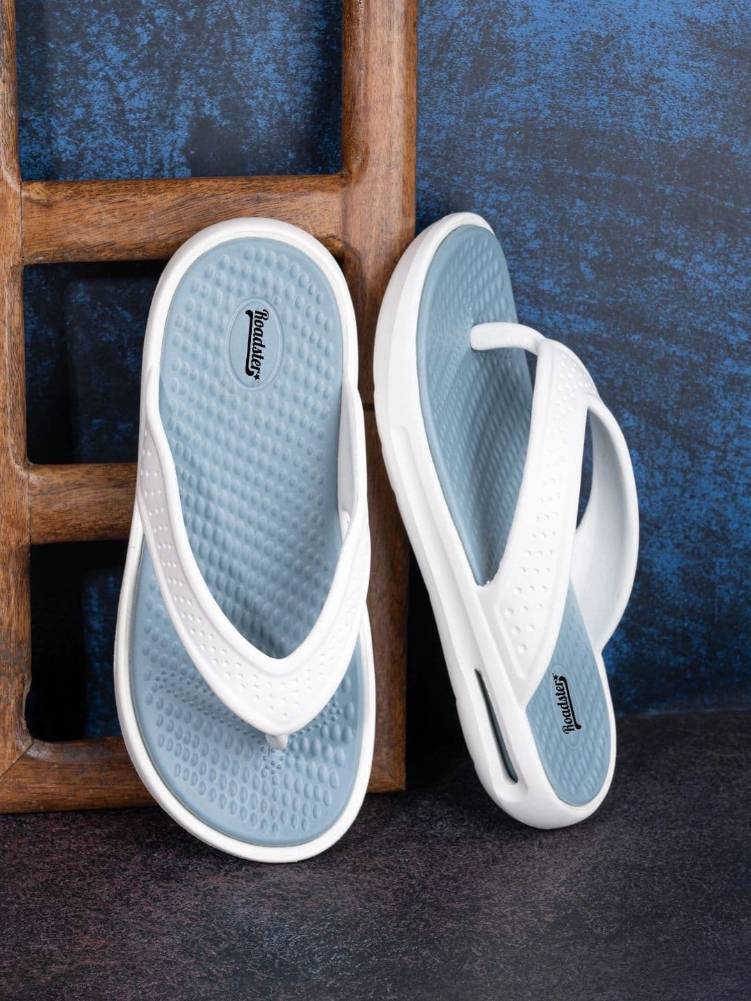 Roadster Men Thong Flip-Flops - view 1