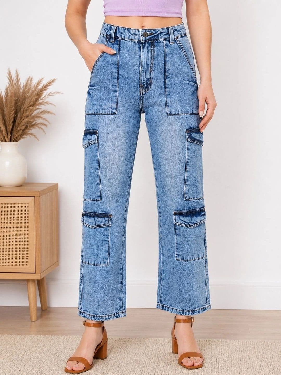 Zaahii Women High-Rise Light Fade Jeans - view 1