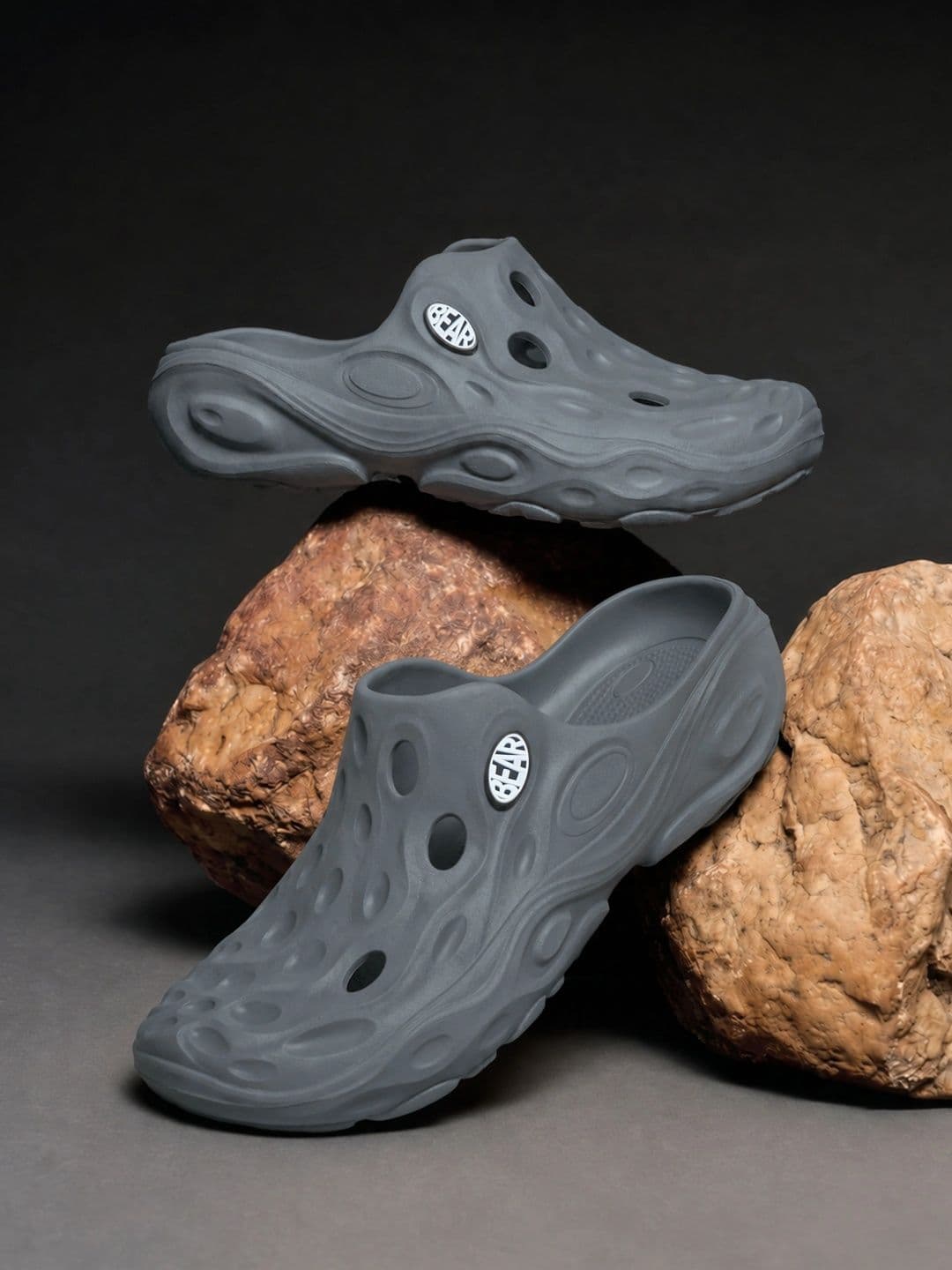 THE BEAR HOUSE Men Solid Dark Grey Slip-On Clogs - view 1