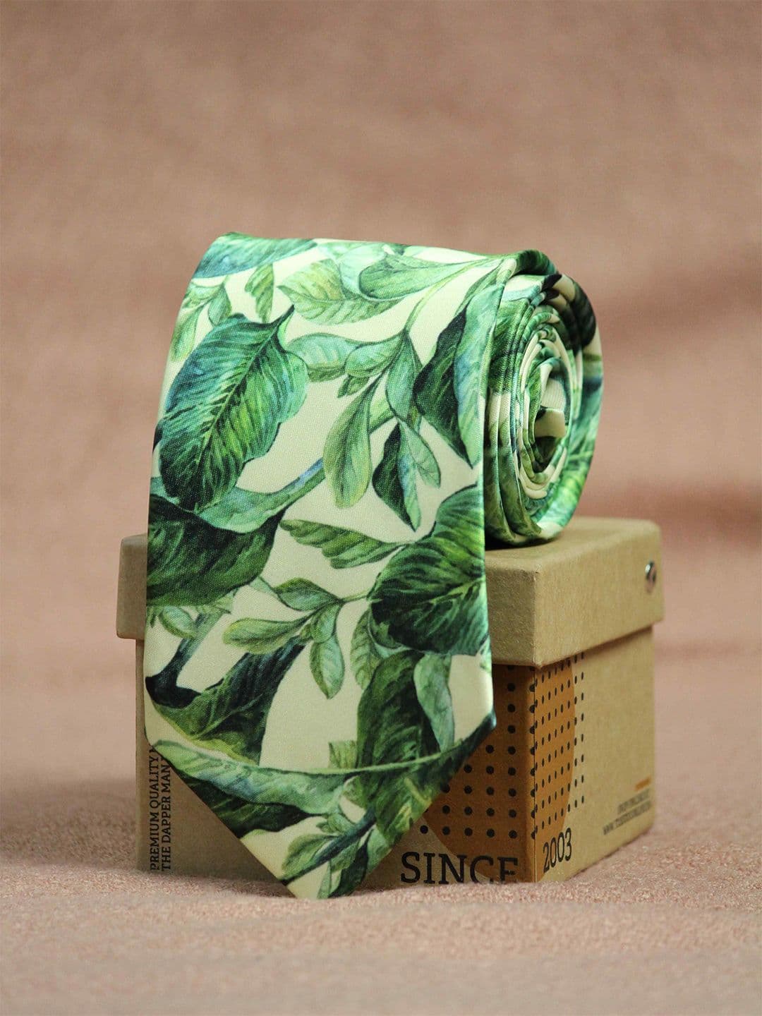 Tossido Men Green & Cream-Coloured Printed Broad Tie - view 1