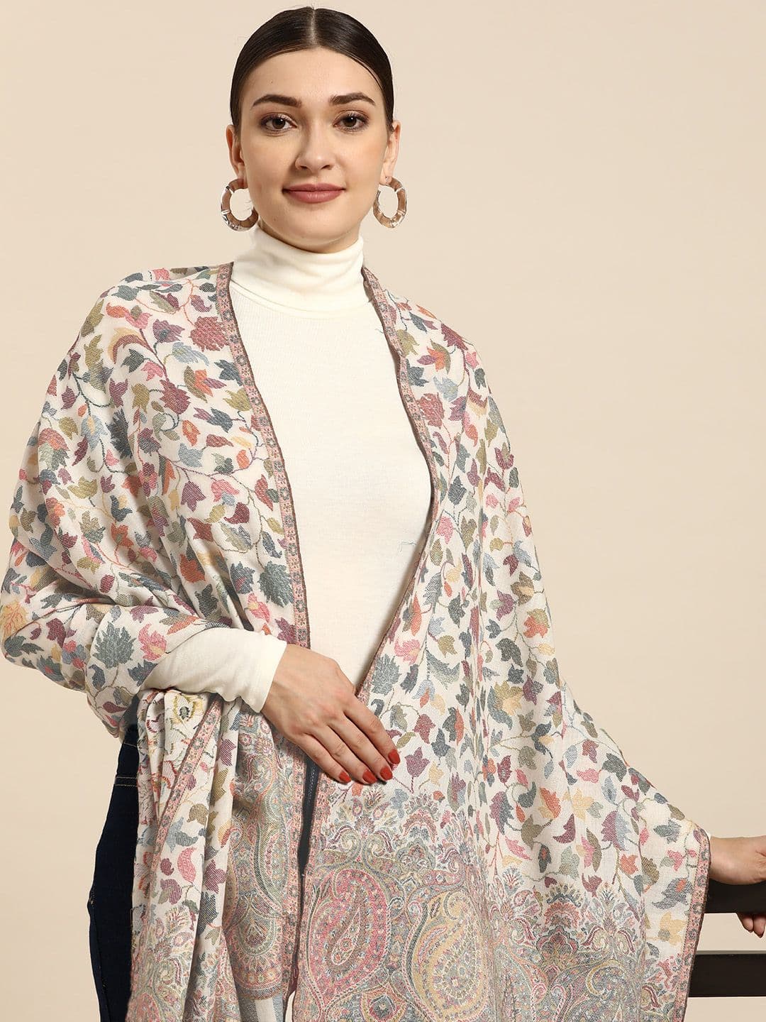 Sangria Women White Woollen Kashmiri Kaani Weave Shawl - view 1