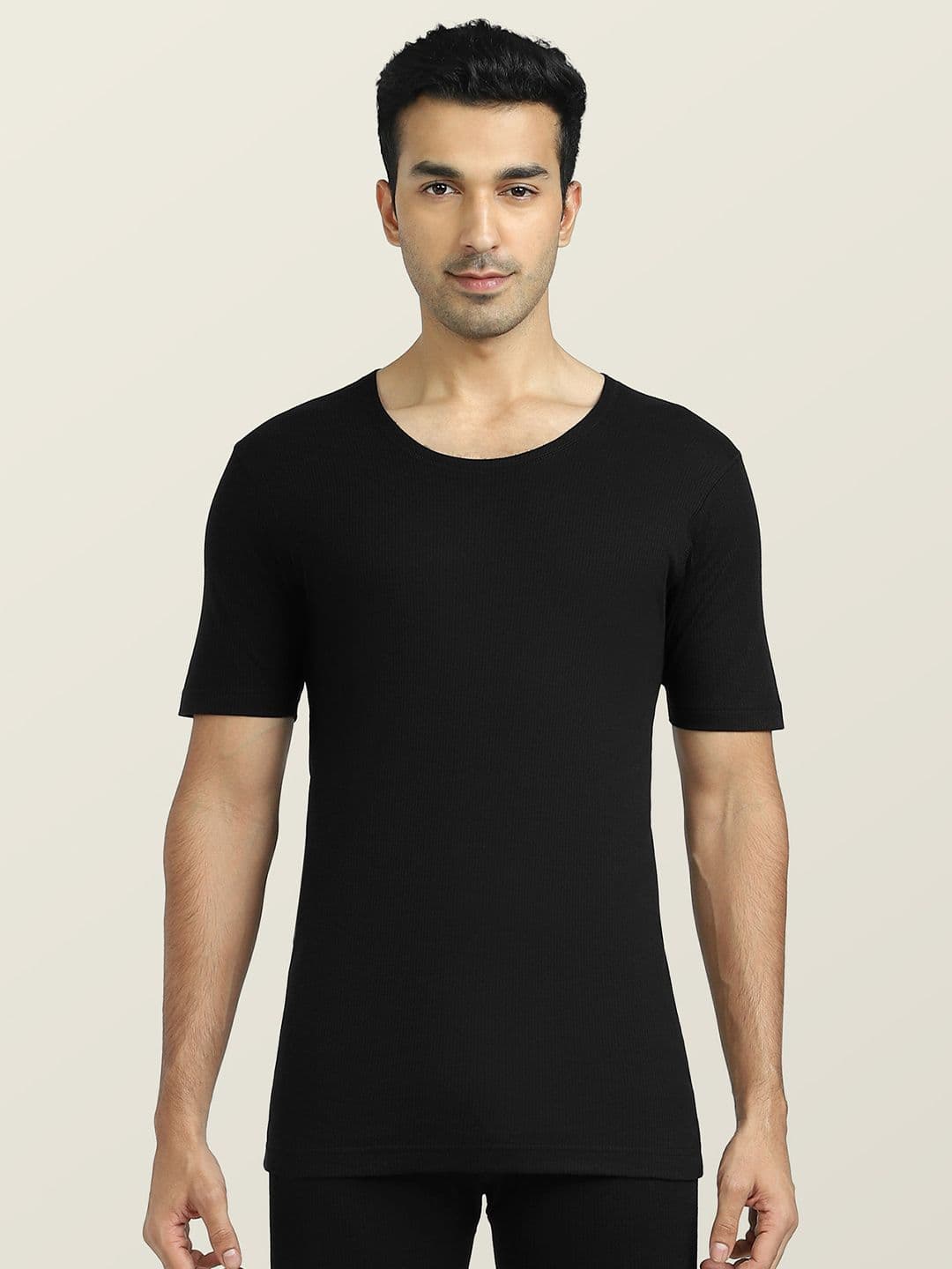 XYXX Men Black Solid Alpine Cotton Short Sleeves Thermal Vest - view 1