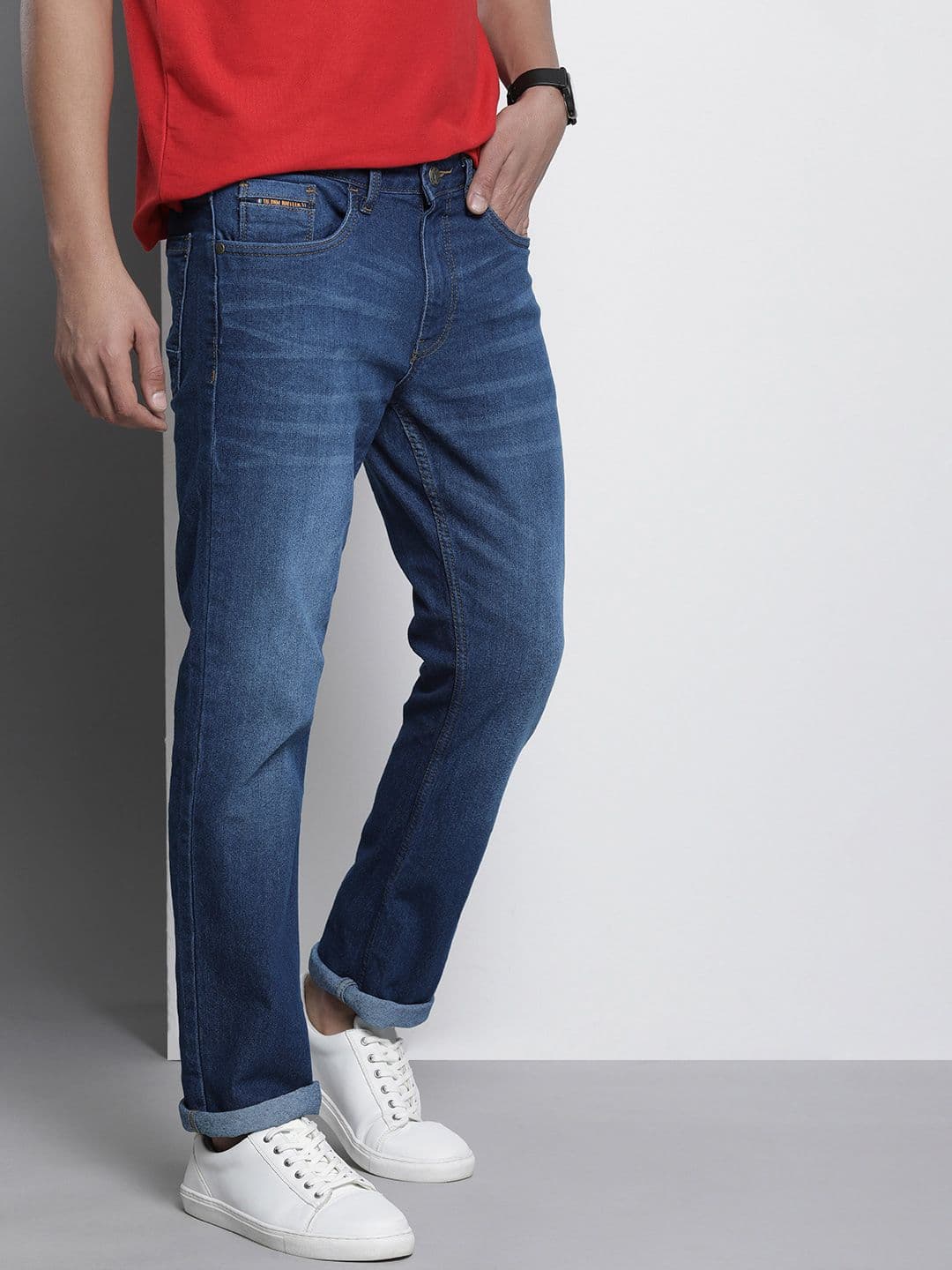 The Indian Garage Co Men Slim Straight Fit Light Fade Stretchable Jeans - view 1