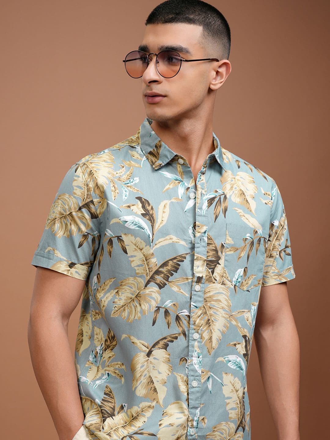 HIGHLANDER Men Blue Slim Fit Tropical Cotton Printed Casual Shirt - view 1