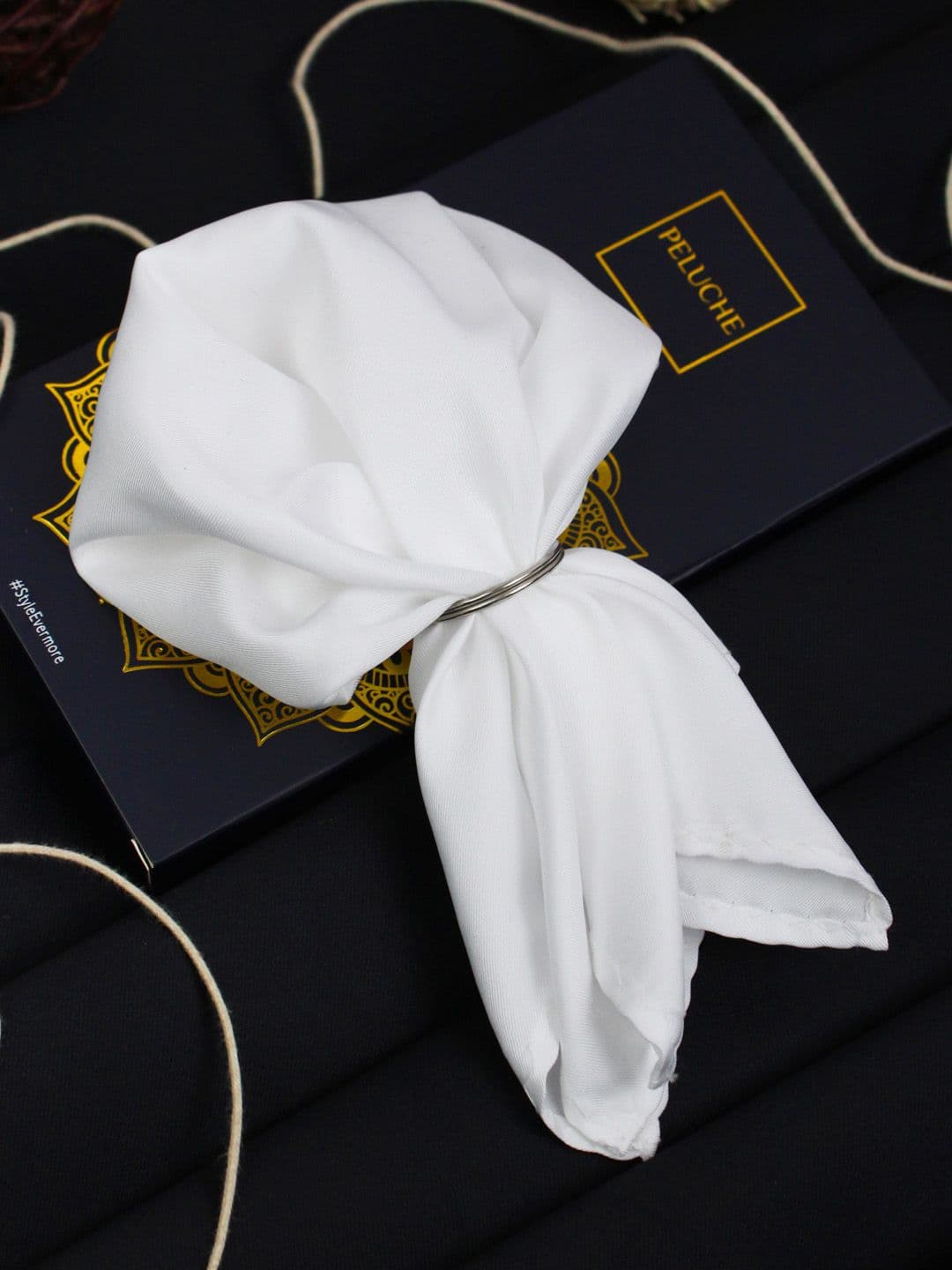 PELUCHE Men White Solid Pocket Square - view 1