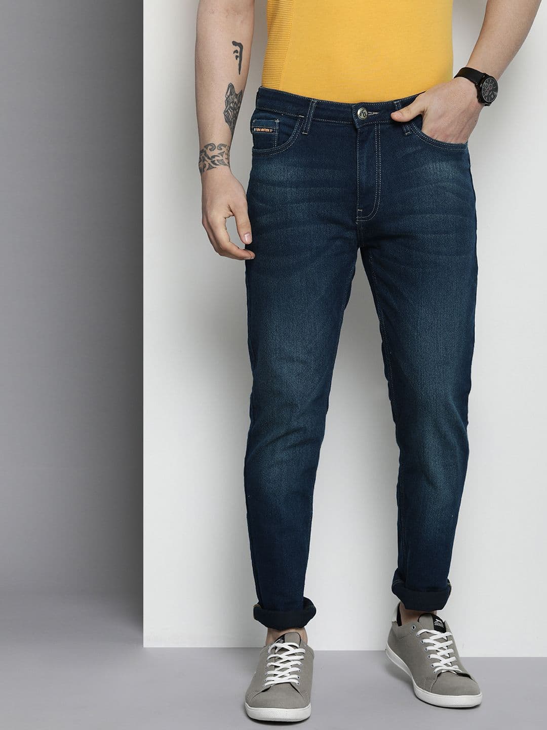The Indian Garage Co Men Slim Fit Low Distress Light Fade Stretchable Jeans - view 1