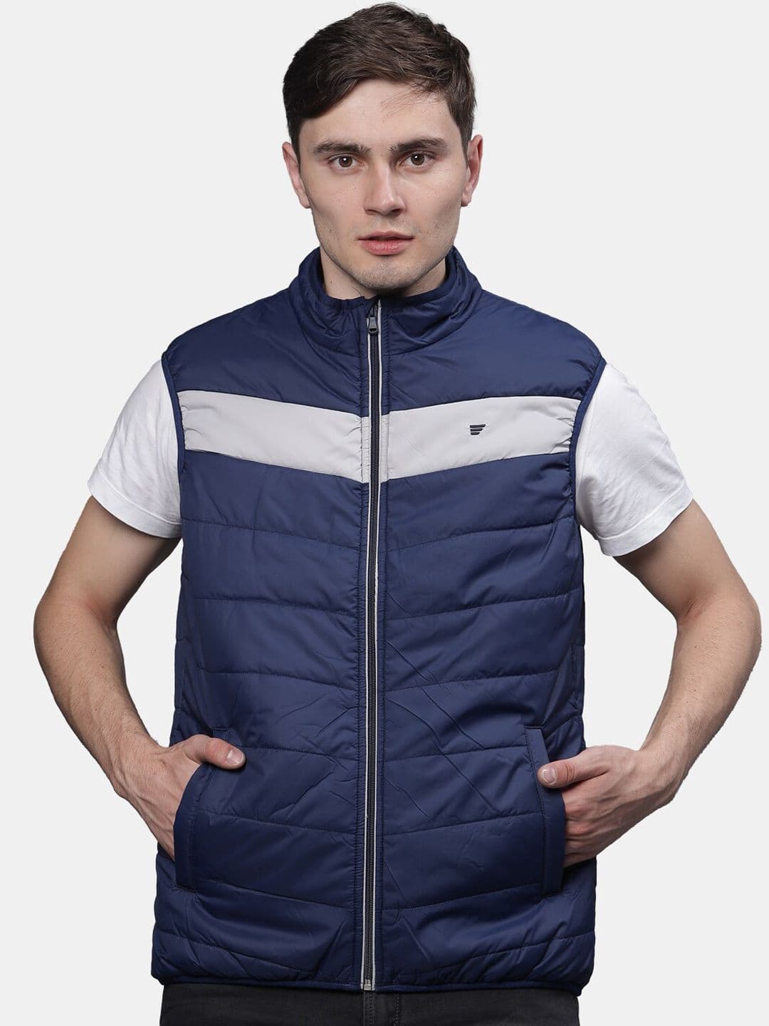 t-base Men Blue Grey Colourblocked Insulator Puffer Jacket - view 1