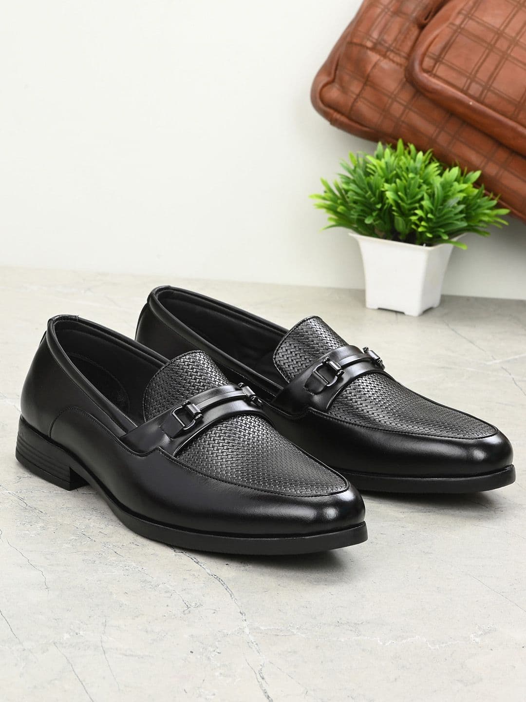 INVICTUS Men Black Solid Formal Slip-On Shoes - view 1
