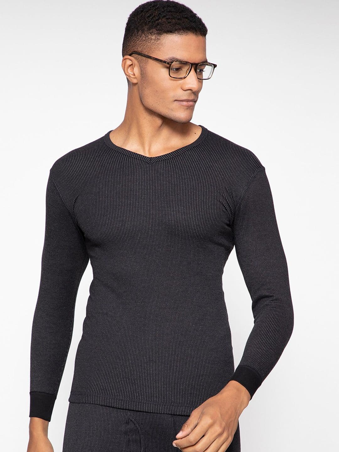 SPORTO Men Black Striped Ultima Thermal T-Shirt - view 1